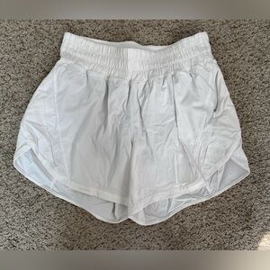 White Lululemon Short - Size 6